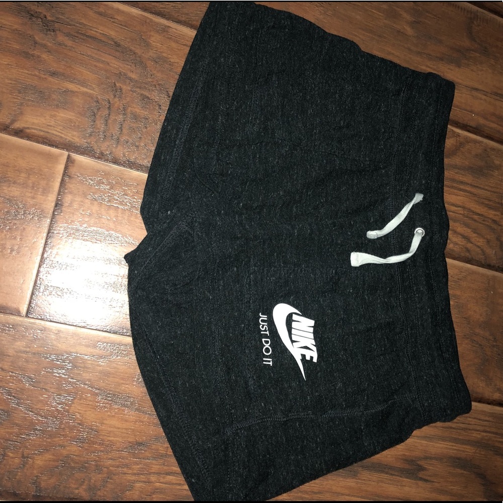 Gray nike shorts